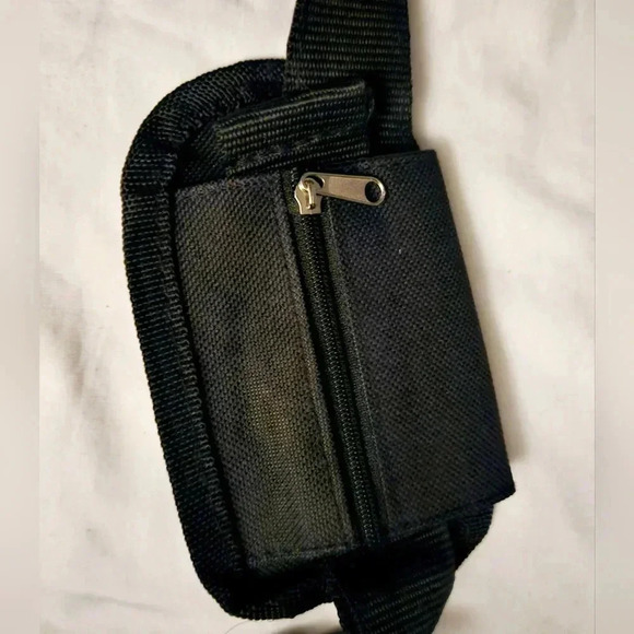 Canada Fanny Waist travel Sports adventure waterproof Pounch strap Black Zipper - Picture 4 of 11